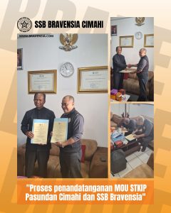 Proses Penandatanganan MOU kolaborasi antara STKIP Pasundan Cimahi dan SSB Bravensia Cimahi! 🎓⚽️ Terobosan baru untuk masa depan yang lebih cerah📝✨ Jangan lewatkan perjalanan kami, saksikan perubahan bersama! 🌟 #KolaborasiPendidikan #SepakbolaUntukPendidikan #STKIPPasundanxSSBBravensia